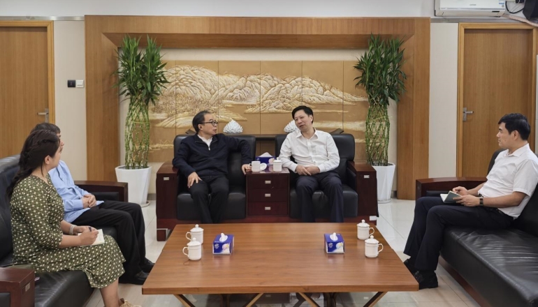 中國社會科學院香港中國學術研究院來我院（聯）調研座談